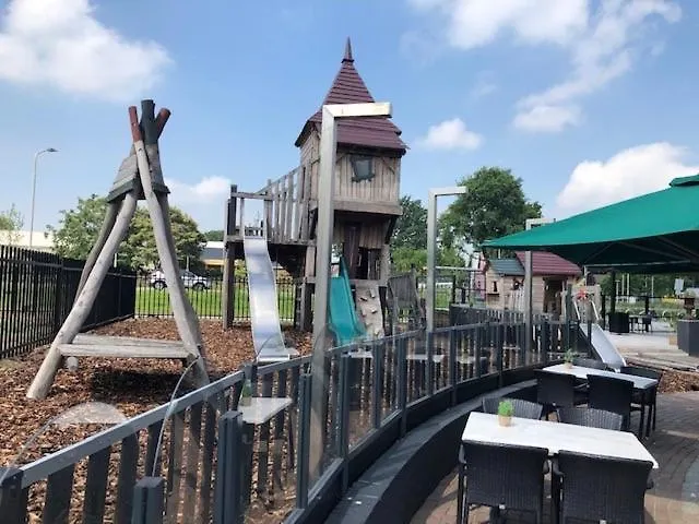 Hotel Tasty World 3*